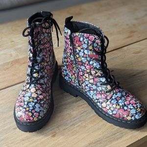 Floral lace up zipper combat Boots 5